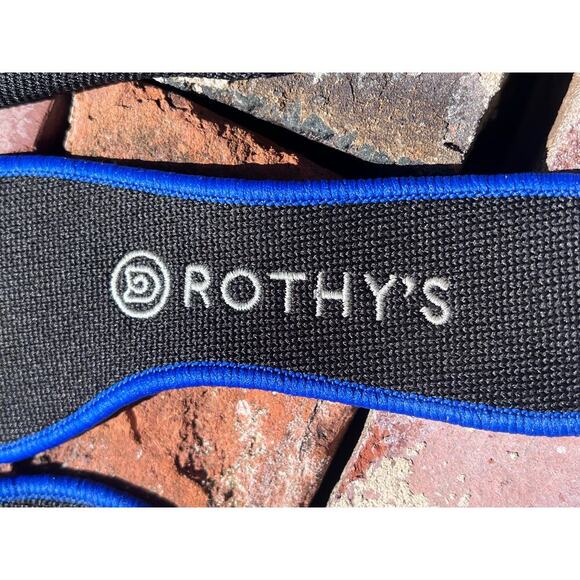 Rothy’s Women's The Point Flats Size 9
Black & Blue Knit Slip On Shoe Wa… - Picture 8 of 17